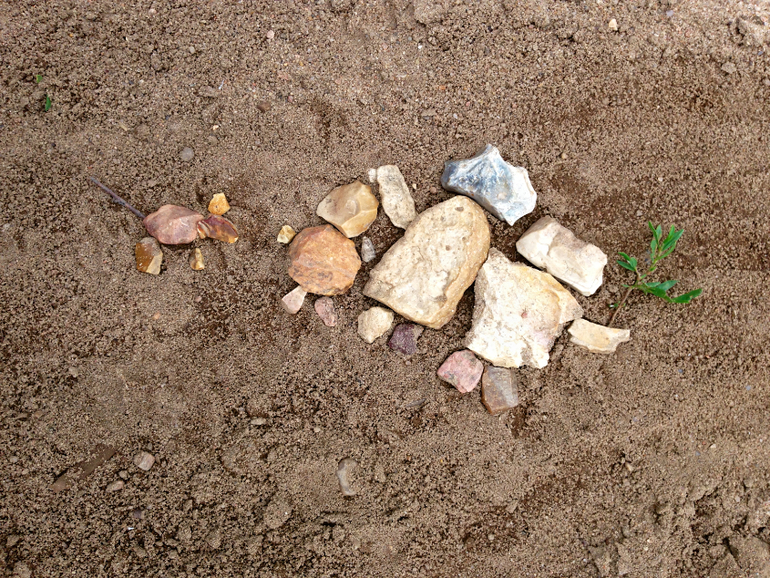 Письма камнями