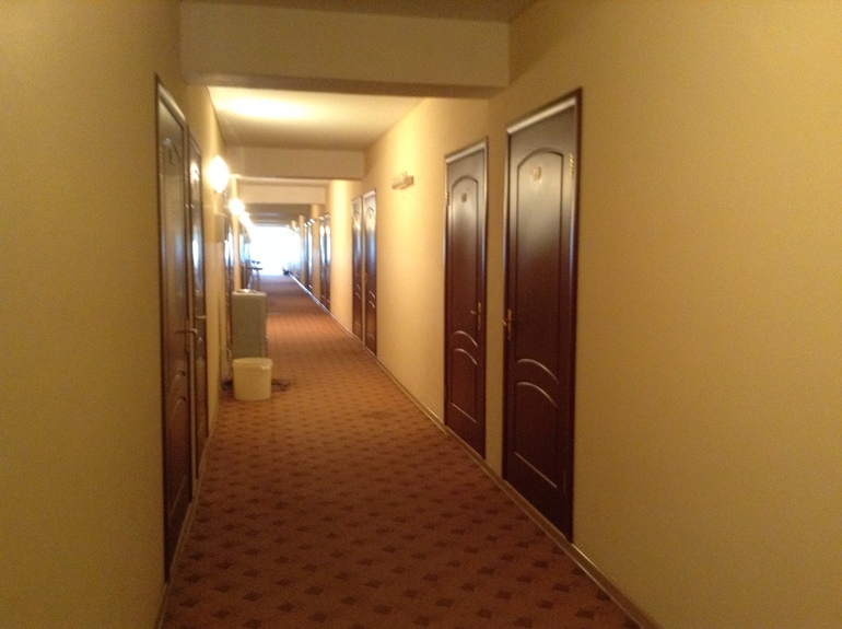 Одену я белую шляпу, поеду я в город Анапу))