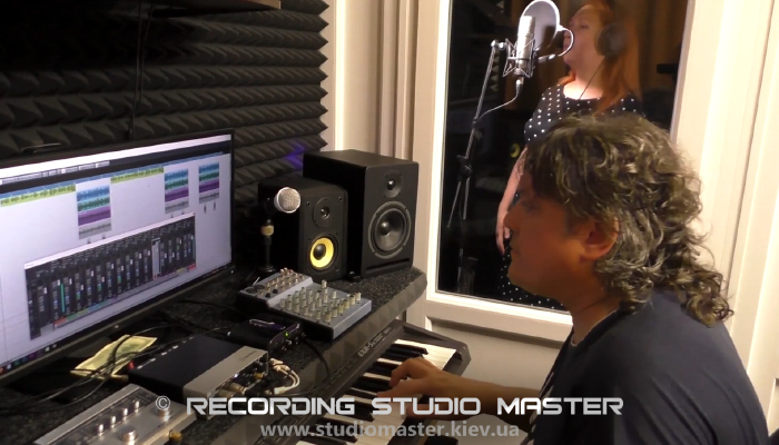 Студия звукозаписи - STUDIO MASTER - www.studiomaster.kiev.ua Запись вокала, запись голоса, обработка вокала, аранжировка, сведение,мастеринг, песня в подарок, подарочный сертификат на запись песни в студии, видео продакшн.Студия звукозаписи - STUDIO MASTER - www.studiomaster.kiev.ua Запись вокала, запись голоса, обработка вокала, аранжировка, сведение,мастеринг, песня в подарок, подарочный сертификат на запись песни в студии, видео продакшн.