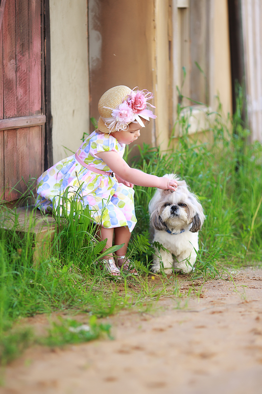 Где провожают пароходы!