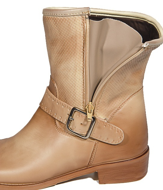 ПОГОДА ШЕПЧЕТ..Модная и нужная обувка - Собираем.Есть ПРИСТРОЙ