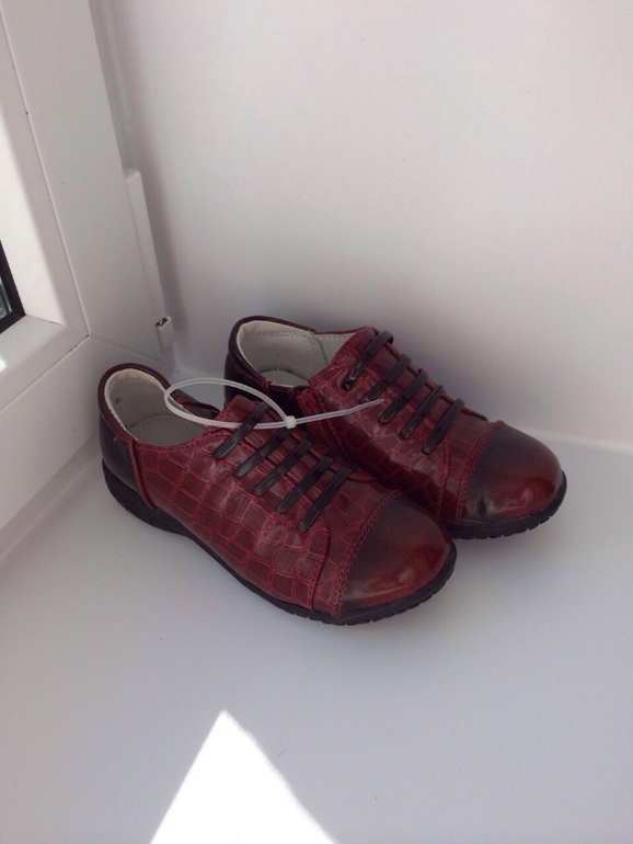 Обувь новая для девочки! Вся зима по 600 руб . Всю обувь смотрим под катом...