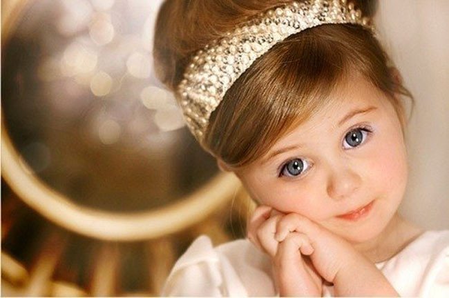 Скачать обои лето, взгляд, цветы, ребенок, girls, Little, маленькая девочка, мар
