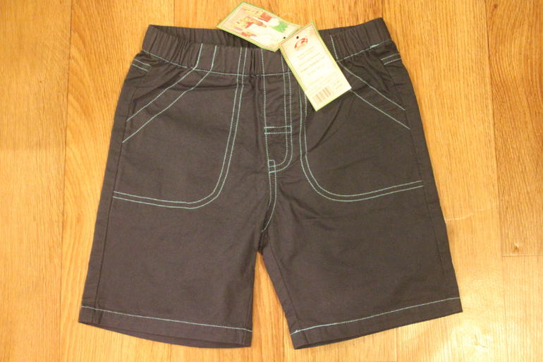 Продам Джинсы летние 116 см и шорты 122 см по 350 руб.