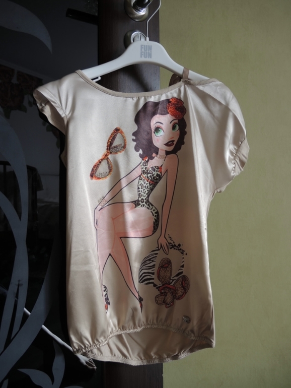 Туника F-Fun р. 4 цена 2200 НОВАЯ!!