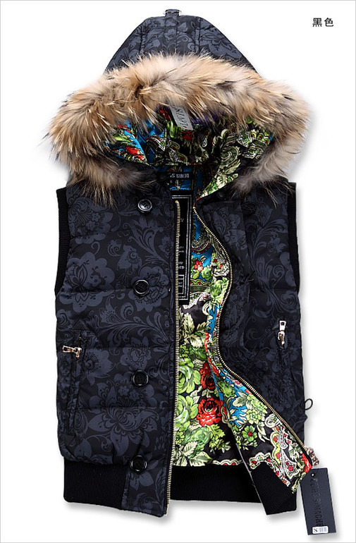 Жилет denis simachev, р-р L. ВСЕГО 2500 руб!!!