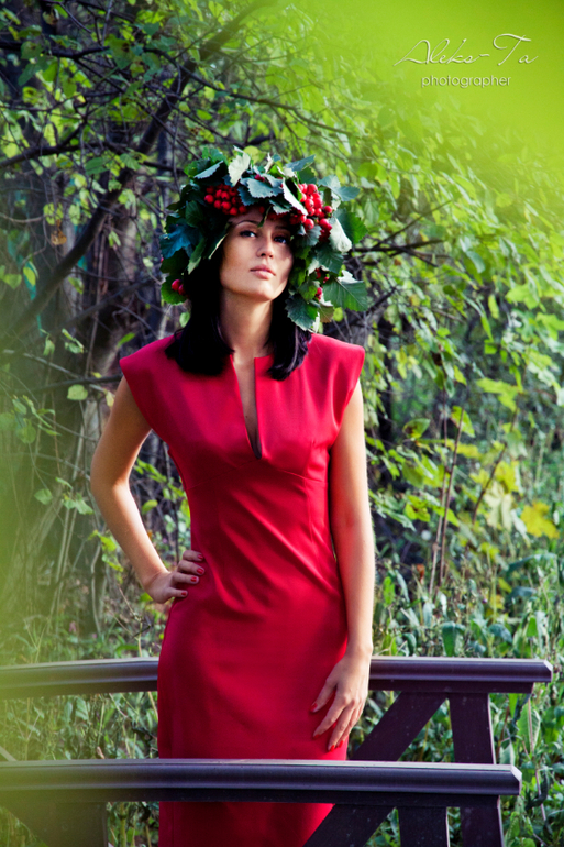 Девушка-осень... (буду немножко работы свои выкладывать что ли)))