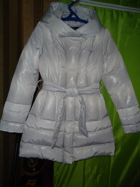 Продам полупальто,пуховик