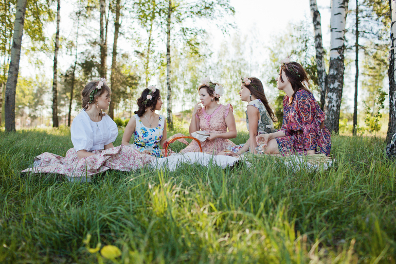 Девичник. полная серия)