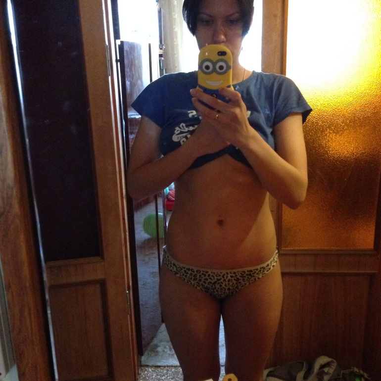 Внутренняя часть бедра.