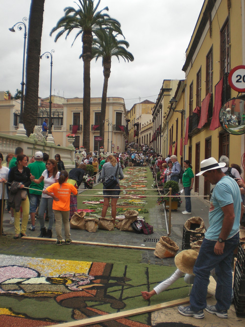 Праздник ковров в Ла Оротаве.