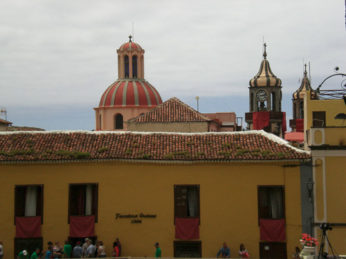 Праздник ковров в Ла Оротаве.