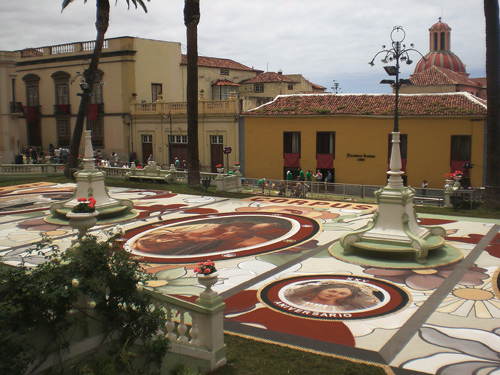 Праздник ковров в Ла Оротаве.