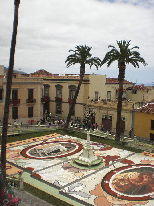 Праздник ковров в Ла Оротаве.