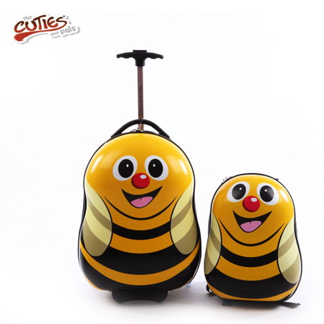 Чемоданы +рюкзак Cuties для маленьких путешественников.