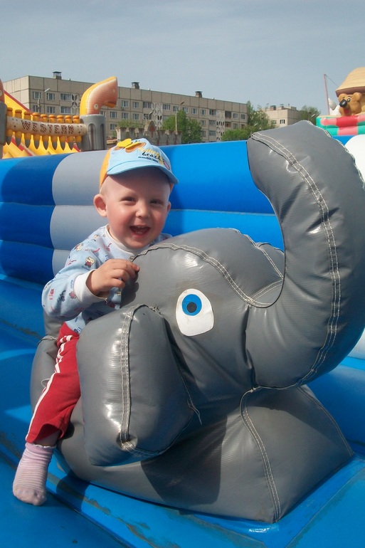 Надувной аттракцион