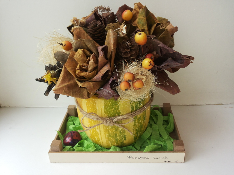 Наша осенняя поделка в садик.