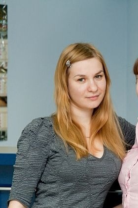 Нужна помощь в подборке цвета волос и стрижки!