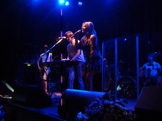 На концерте группы Город 312 в клубе Б 2