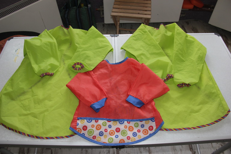 Детские игрушки -фартучки