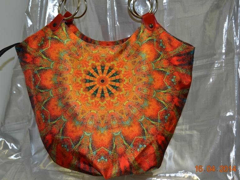 Хвастики! Яркие летние сумки с рисунком G*A*L*L*A*T*O*