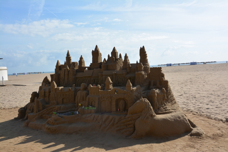 Вернулись из Валенсии