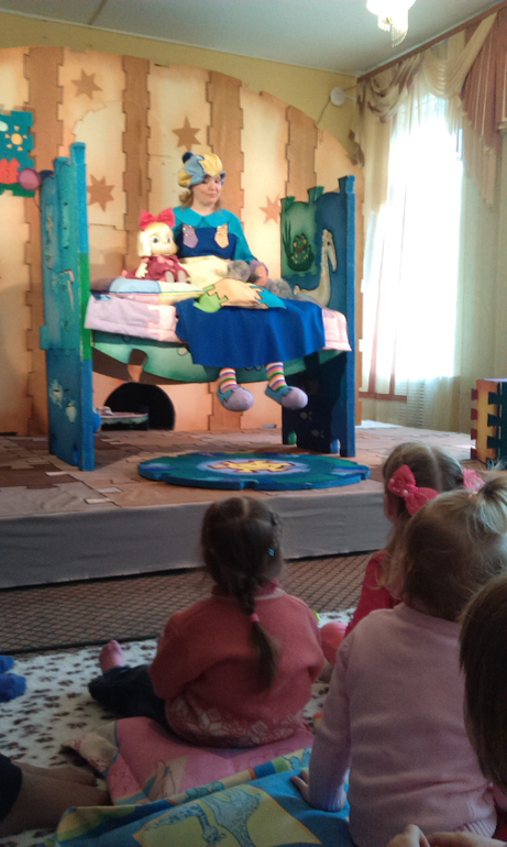 Театр на подушках..."Про мышонка..."