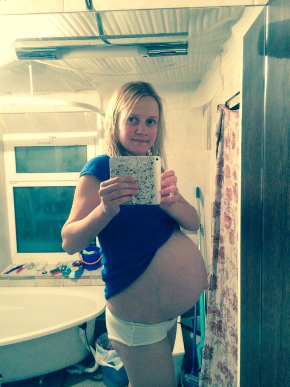 Фото животика на 35 неделе