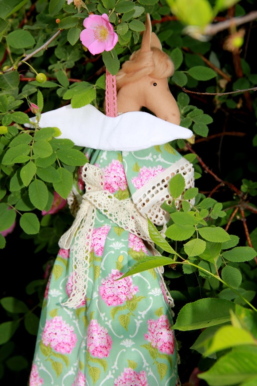 Лошадка Садовница