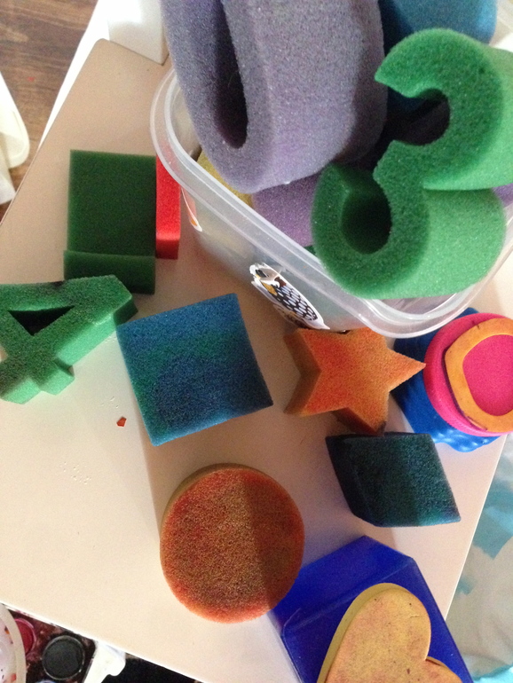 Про краски, карандаши и кисточки...