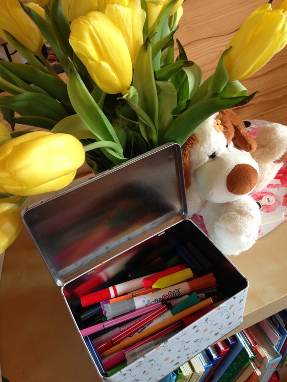 Про краски, карандаши и кисточки...