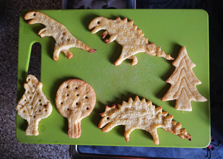 Как сделать из лисы динозавра