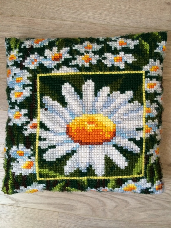 Мои подушки Vervaco