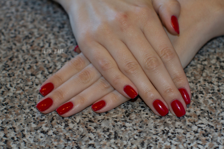 Маникюр у вас дома))