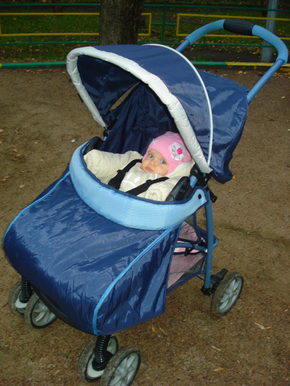 Отдам даром коляску. Самовывоз с Измайловской.