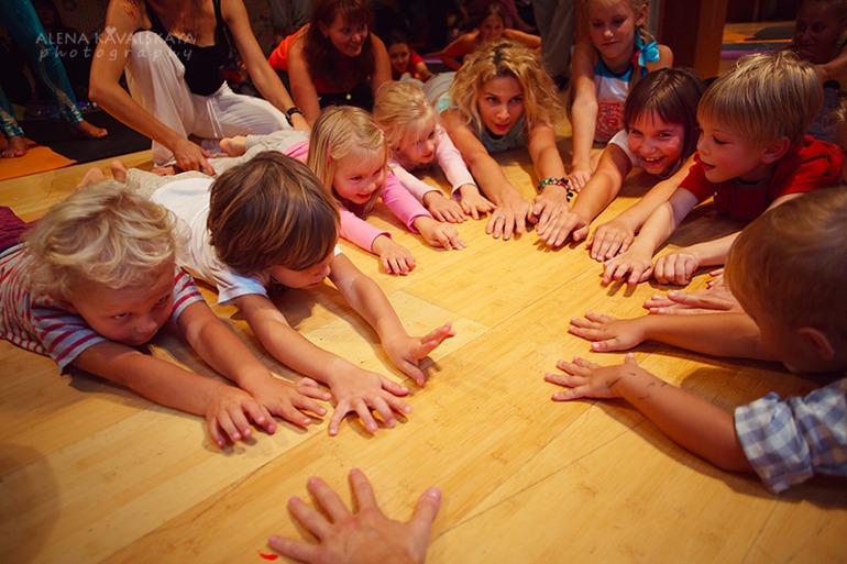 RainbowKidsYoga