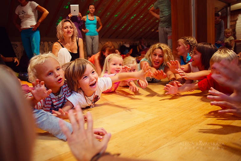 RainbowKidsYoga
