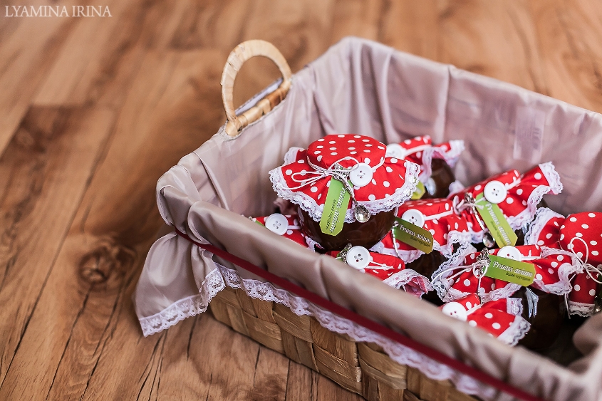 Корпоративные подарочки к 8 марта