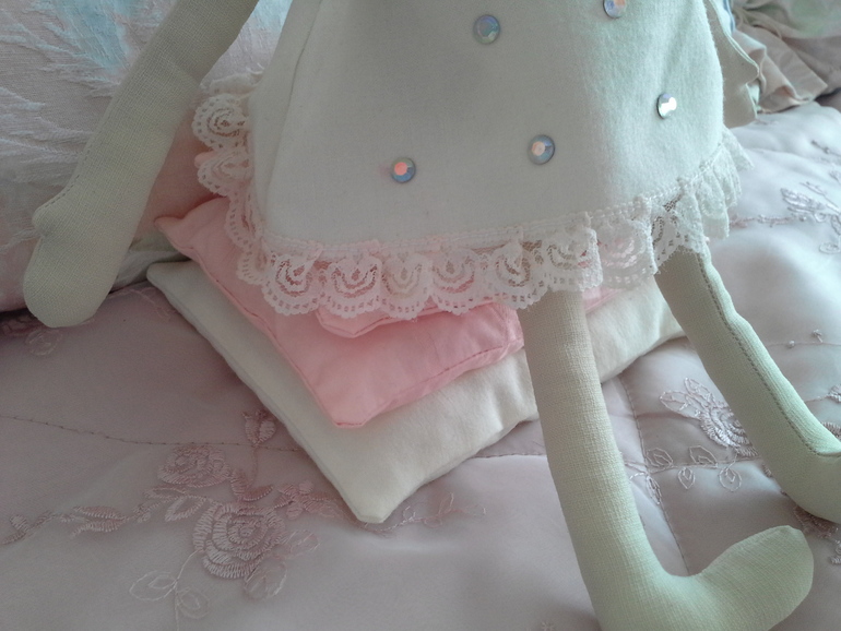 Одинаковые но такие разные....принцессы