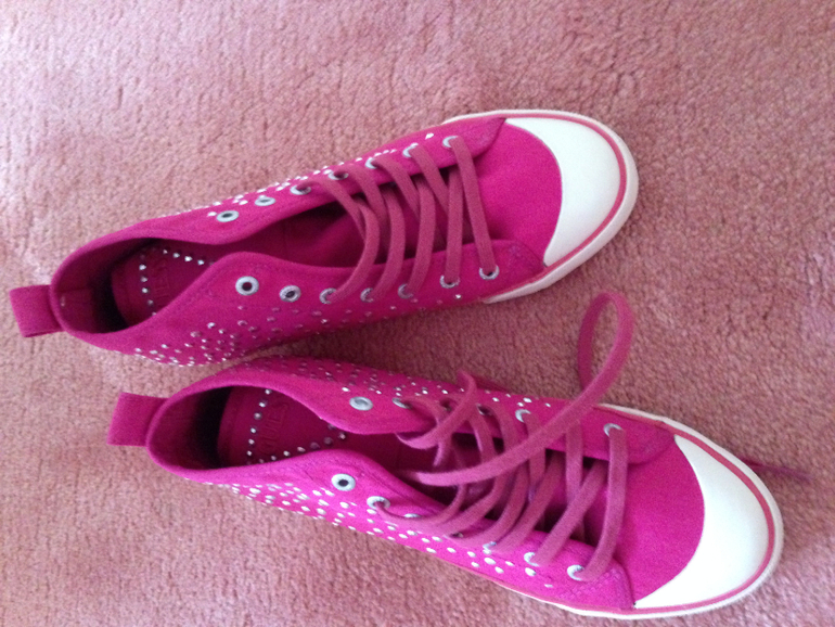 Пристрой брендовой обуви! ТОЛЬКО ОРИГИНАЛЫ!!! ОЧЕНЬ ДЁШЕВО!!! (Химки/Москва/почта)