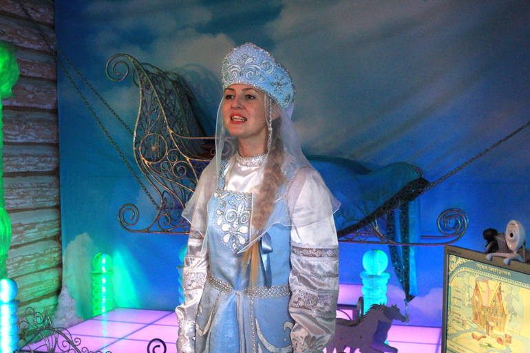 В тереме у Снегурочки. (очень много фото)