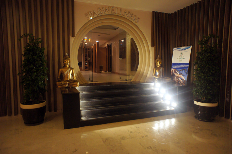 Club Hotel Turan Prince World 5* в мае