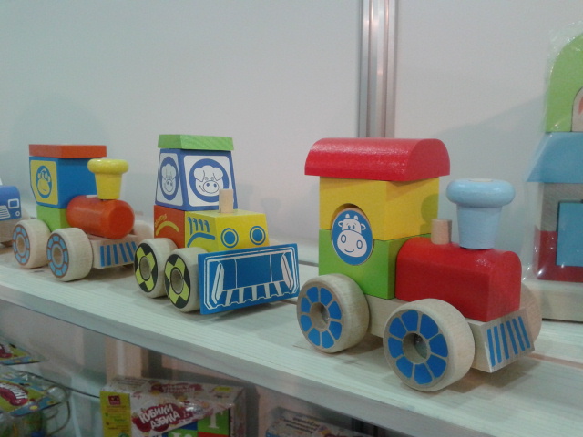 Были на выставке игрушек