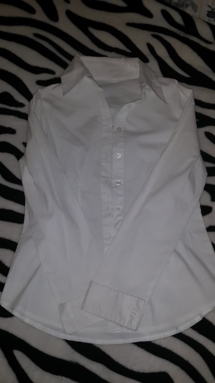 БУ в отличном состоянии на девочку рост 128-140. цены от 100 р