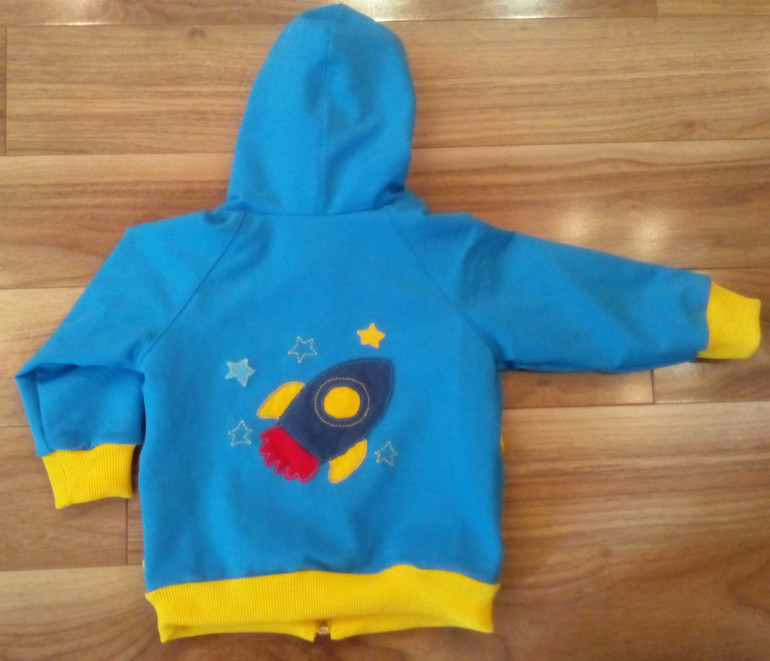 Костюмчик в подарок