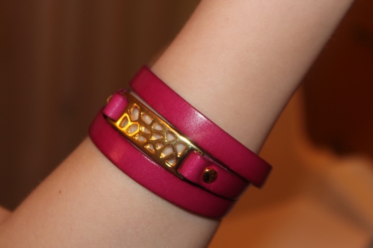 Фуксия с золотом.