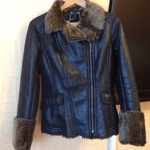 Продам верхнюю одежду. Регион