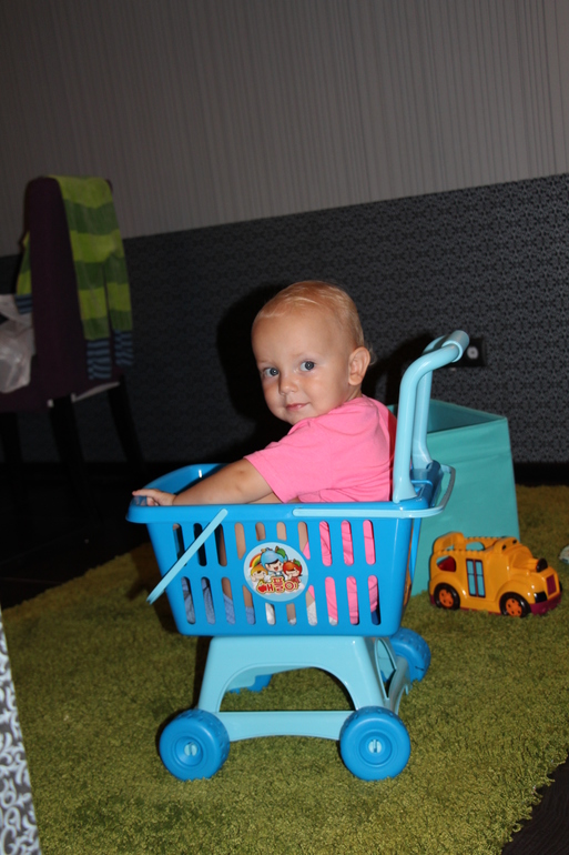 Ну что подруга, подвезти?)))))