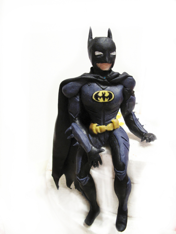 парад супергероев: чей плащ белее модный в этом сезоне?))))