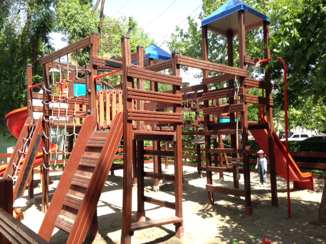 Жизнь в 4 стенах.